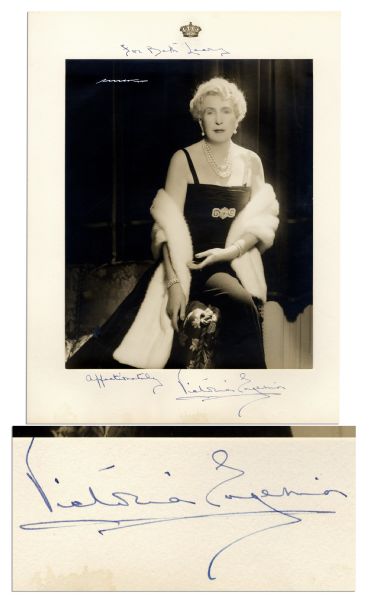 Princess Victoria Eugenie Signed 9.25'' x 11.5'' Photo -- Elegant Queen Consort of King Alfonso of Spain
