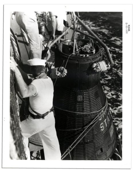 Lot of 62 Historic 8'' x 10'' Project Mercury Photos -- John Glenn's Earth Orbit