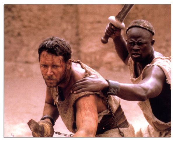 Russell Crowe's ''Gladiator'' Screen-Worn Tunic