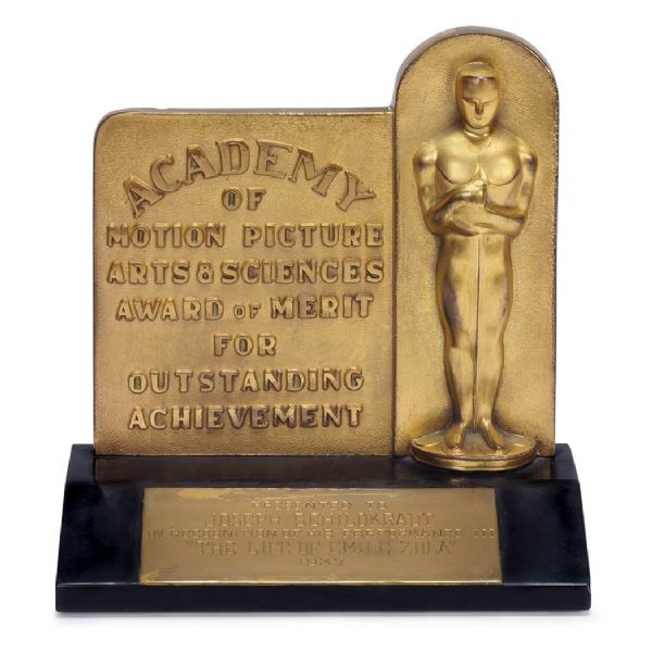 Very Early 1937 Oscar for Best Supporting Actor Awarded to Joseph Schildkraut for ''The Life of Emile Zola'' -- Only the Second Award Ever Presented for a Supporting Actor