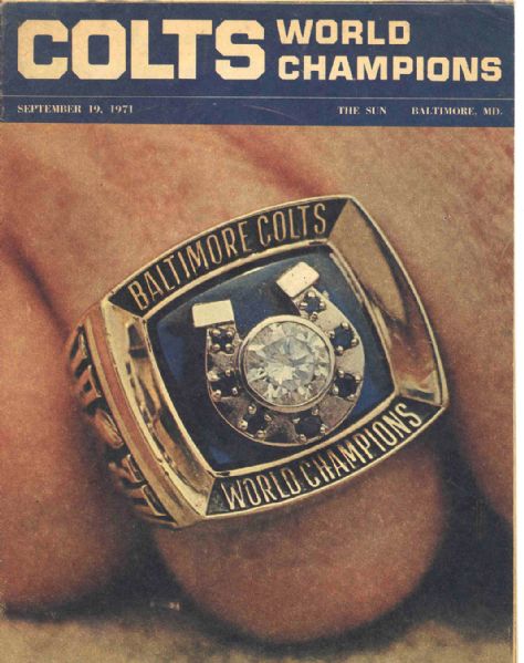 World Champion Baltimore Colts ''Baltimore Sun'' Insert -- 19 September 1971 -- 31pp. -- 8'' x 10.25'' -- Minor Toning -- Near Fine