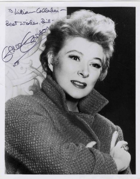 Actress Greer Garson Signed Photo -- 8'' x 10'' -- Excellent Condition