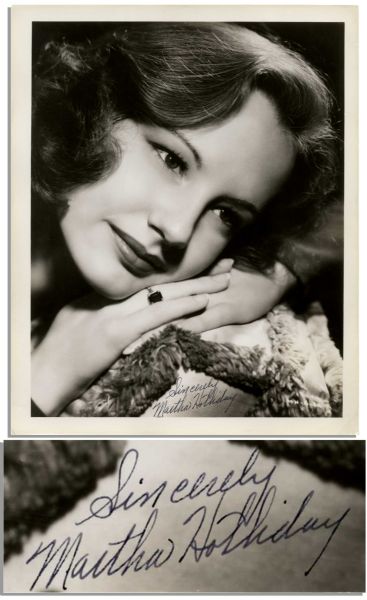 Martha Holliday 8'' x 10'' Glossy Signed Photo -- ''Sincerely Martha Holliday'' -- Near Fine