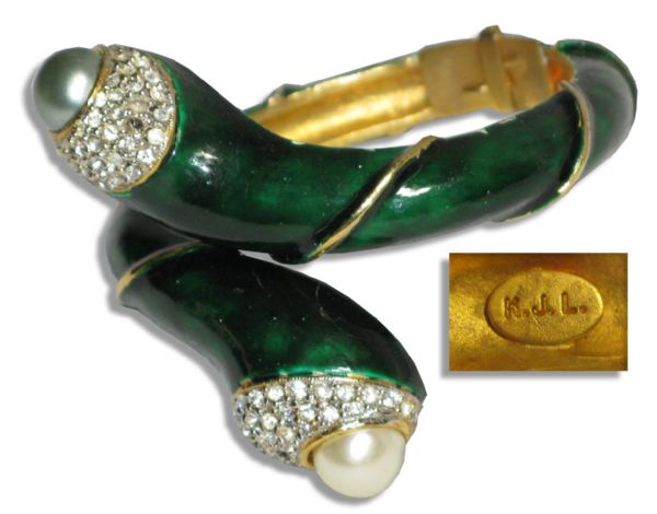 The Duchess of Windsor, Wallis Simpson's Green-Enameled & Jeweled Bracelet