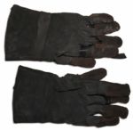 Jim Carrey Screen-Worn Gloves From the Hit Christmas Comedy How the Grinch Stole Christmas 