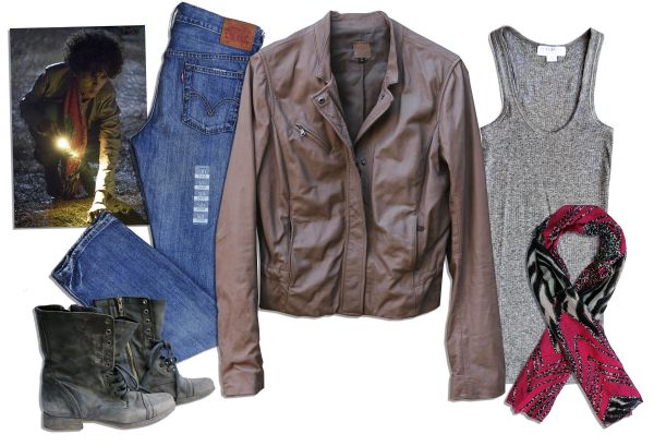 Halle Berry Screen Worn Hero Ensemble From ''The Call'' -- With Levi's 501 Jeans & Leather Jacket From The Gap