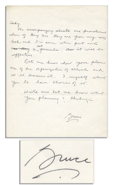 Bruce Lee Autograph Letter Signed to His Protege Regarding His Gung Fu Schools -- ''...promotional ideas of Gung Fu...Let me know how your plans are of the organization of schools...''