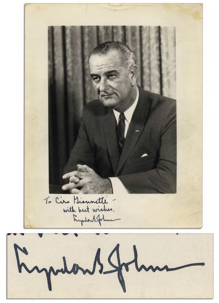 Lyndon B. Johnson Signed 8'' x 10'' Photo