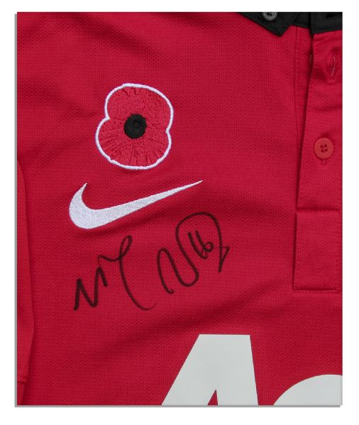 Manchester United Football Shirt Match Worn & Signed by Michael Carrick