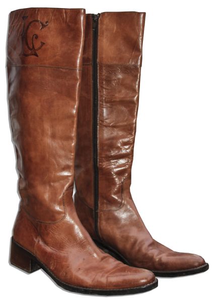 Angelina Jolie Boots From ''Lara Croft: Tomb-Raider'' -- Brown Leather Boots Monogrammed ''LC''