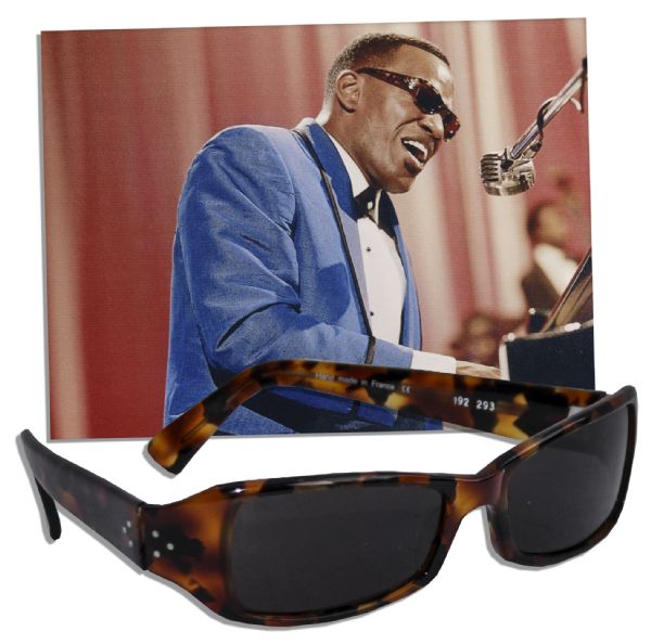 Jamie Foxx Worn Sunglasses as Ray Charles in ''Ray'' -- For Which Foxx Won Best Actor at The Academy Awards -- Fine