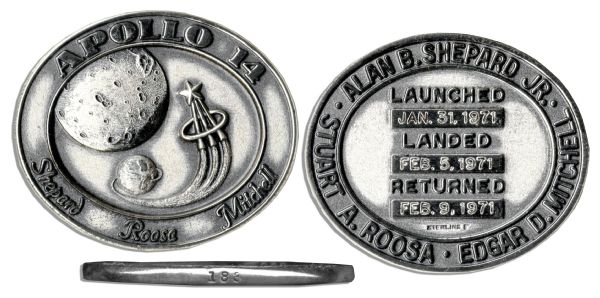 Jack Swigert's Personally Owned Apollo 14 Flown Robbins Medal, Serial Number 183