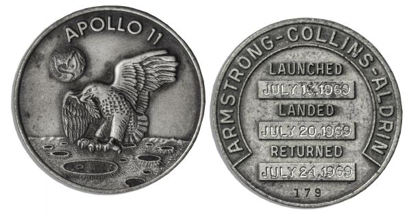 Jack Swigert's Own Space-Flown Apollo 11 Robbins Medal, Serial Number 179