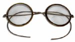 George Burns Wide-Rimmed Circular Glasses