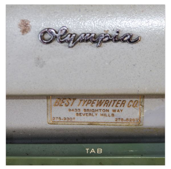 Typewriter Used to Write The Legendary Movie ''Psycho''