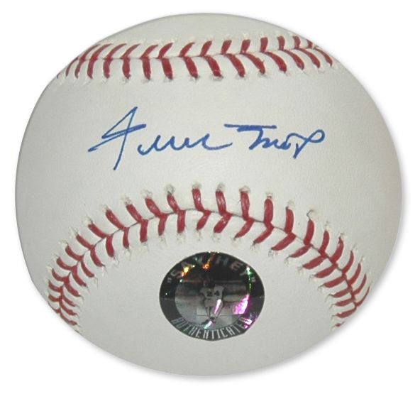 Willie Mays Signed OML Baseball -- Signed ''Willie Mays'' in Bold Blue Ink -- With Mays' ''Say Hey'' Hologram & JSA COA -- Near Fine