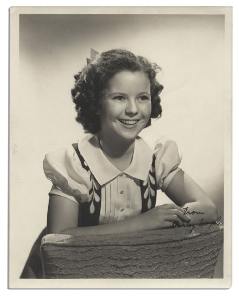 Shirley Temple 8'' x 10'' Photo Signed