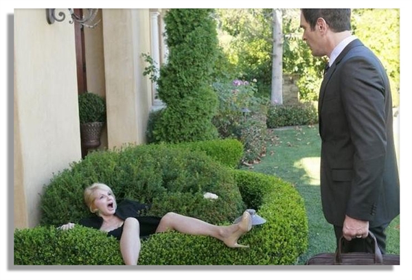 Ellen Barkin Screen-Worn Prada Pumps From ''Modern Family''