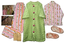 Kirsten Dunst Wardrobe From the Political Comedy Dick