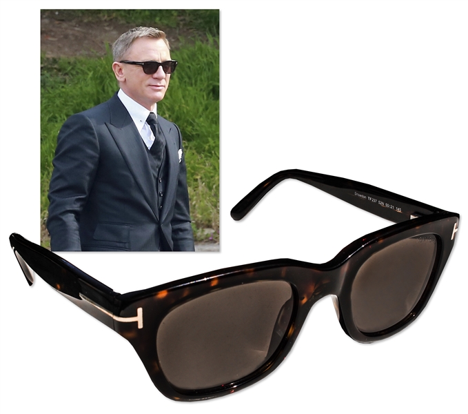 Daniel Craig Worn Sunglasses as James Bond in ''Spectre'' -- Tom Ford Designer Sunglasses