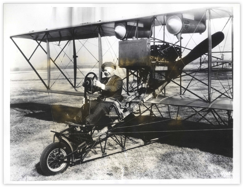 Original Press Photo of ''Around the World'' Pilot Wiley Post