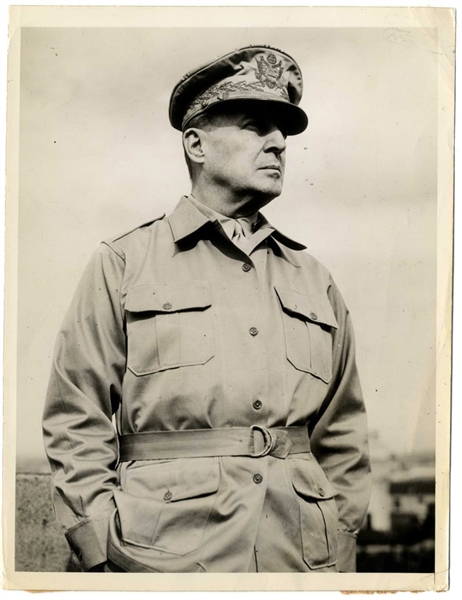 General Douglas MacArthur Glossy 6'' x 8'' Press Photo -- Taken on 26 June 1942 From His WWII Headquarters in Australia -- Very Good Condition