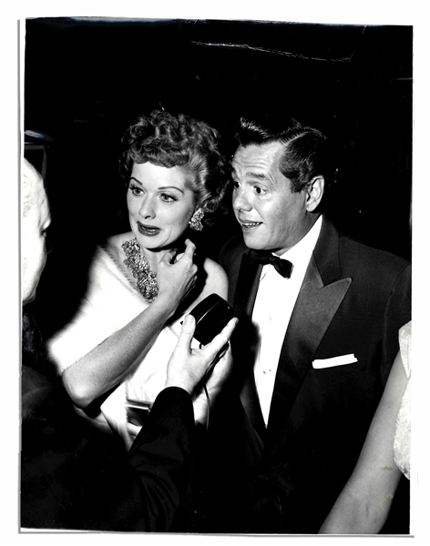 1954 Press Photo of Lucille Ball & Desi Arnaz -- for ''Inside Hollywood'' Column -- 6.5'' x 8.5'' Glossy in Very Good Condition