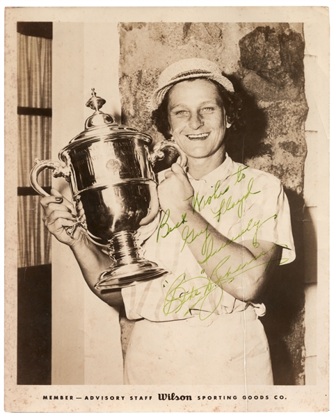 Babe Zaharias Signed 8'' x 10'' Photo, Holding the Trophy From Her Record-Breaking U.S. Open in 1954