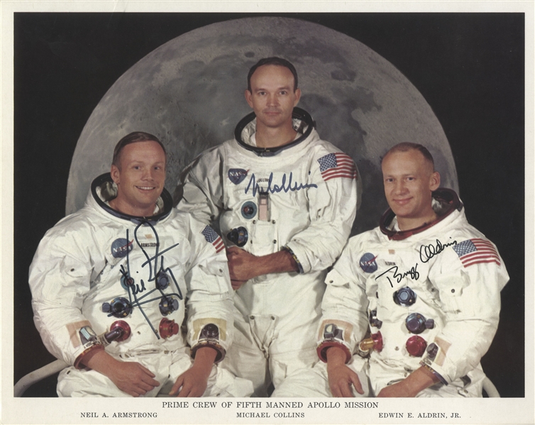 Apollo 11 Crew-Signed 10'' x 8'' Photo -- Uninscribed & Near Fine -- With Zarelli COA