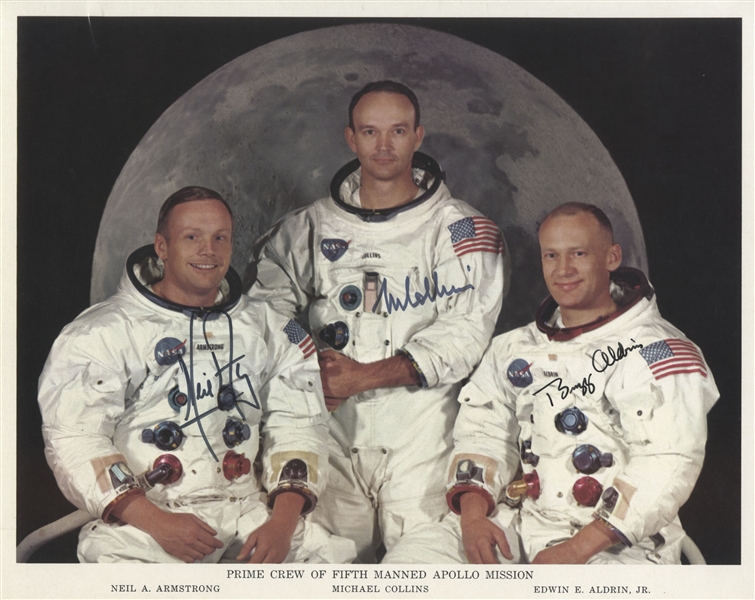 Apollo 11 Crew-Signed 10'' x 8'' Photo -- Uninscribed & Near Fine -- With Zarelli COA