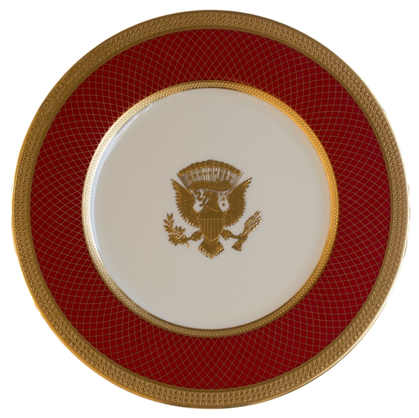 Ronald Reagan White House Service Plate Made for State Dinners -- ''THE WHITE HOUSE / 1981''