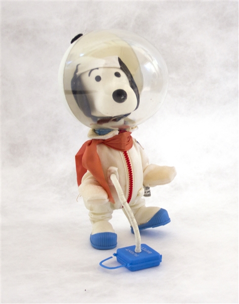 ''Snoopy Astronaut'' Classic Toy From 1969 to Commemorate the Apollo 11 Moon Landing