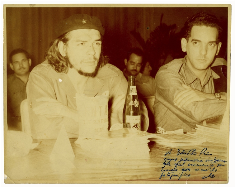 Che Guevara Signed Photo -- ''A souvenir photo to remember the resounding time / Che''