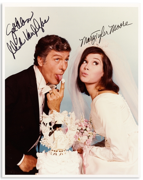 Dick Van Dyke & Mary Tyler Moore Signed 8'' x 10'' Photo From ''The Dick Van Dyke Show''