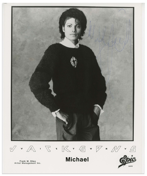 Michael Jackson Signed 8'' x 10'' Photo -- With Roger Epperson COA