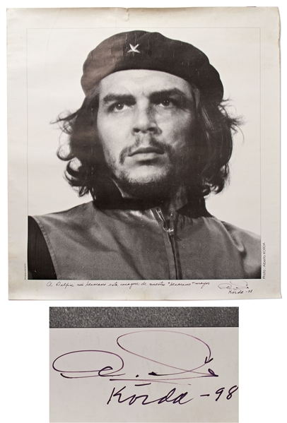 Photographer Alberto Korda Signs His Iconic Image of Che Guevara, ''Heroic Warrior''