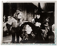Margaret Hamilton Signed 10 x 8 Photo as the Wicked Witch of the West from The Wizard of Oz
