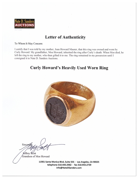Curly Howard's Personally Owned & Worn 18 Karat Gold Ring with Crest at Center