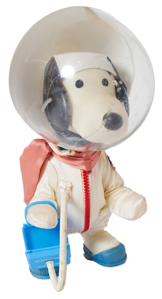 ''Snoopy Astronaut'' Classic Toy From 1969 to Commemorate the Apollo 10 Mission