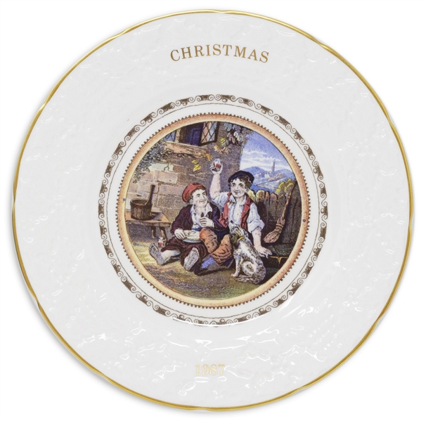 Margaret Thatcher Personally Owned Christmas Plate, Made of Porcelain China, Dated 1987