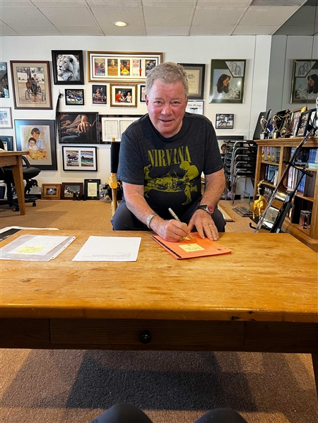 William Shatner Signed Apollo 11 Fight Plan with Handwritten Sentiment -- ''The brave souls of Apollo 11 truly went where no man had gone before...''