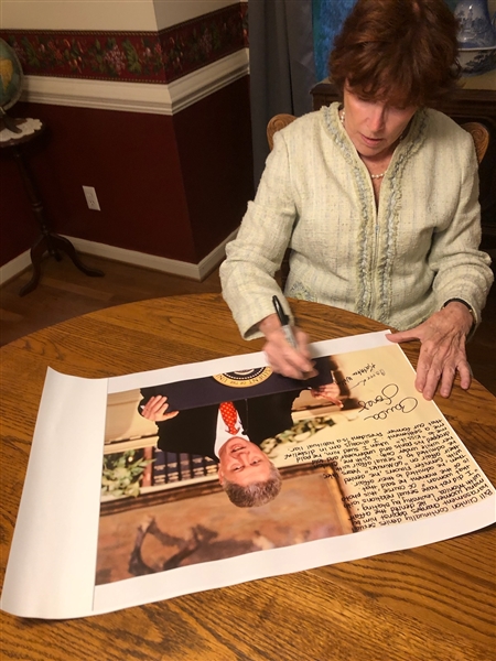 Paula Jones, Gennifer Flowers & Kathleen Wlley Signed 20'' x 16'' Photo of Bill Clinton During the Infamous ''Finger Wagging'' Press Conference