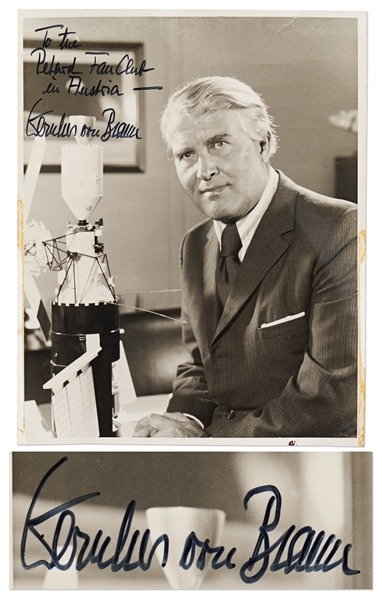Wernher von Braun Signed 8'' x 10'' Photo