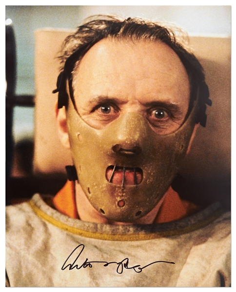 Anthony Hopkins Signed 16''x 20'' Photo from ''Silence of the Lambs''