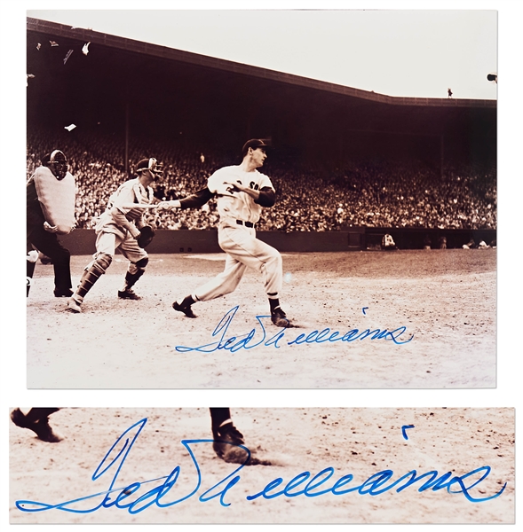 Ted Williams Glossy 10'' x 8'' Signed Photo -- Near Fine