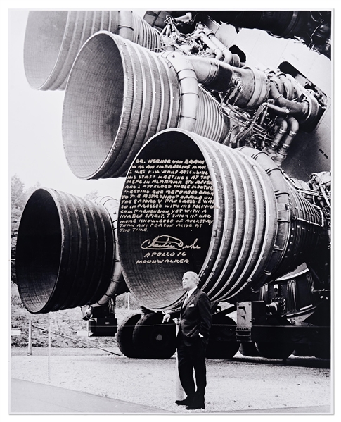 Charlie Duke Signed 16'' x 20'' Photo of Wernher von Braun Next to the Apollo Saturn V Rocket