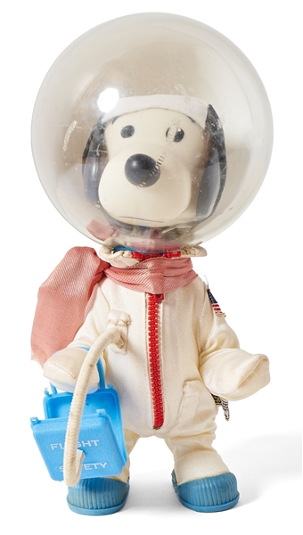 ''Snoopy Astronaut'' Classic Toy From 1969 to Commemorate the Apollo 10 Mission