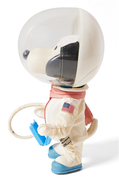 ''Snoopy Astronaut'' Classic Toy From 1969 to Commemorate the Apollo 10 Mission