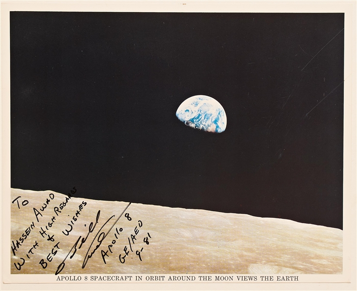 William Anders Signed 8'' x 10'' ''Earthrise'' Photo -- With Beckett COA