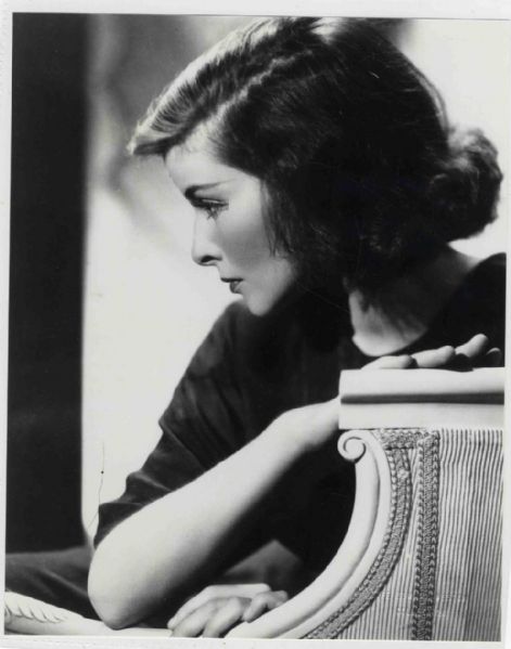 Katharine Hepburn 1935 Photograph by Ernest Bachrach -- 8'' X 10'' -- Near Fine